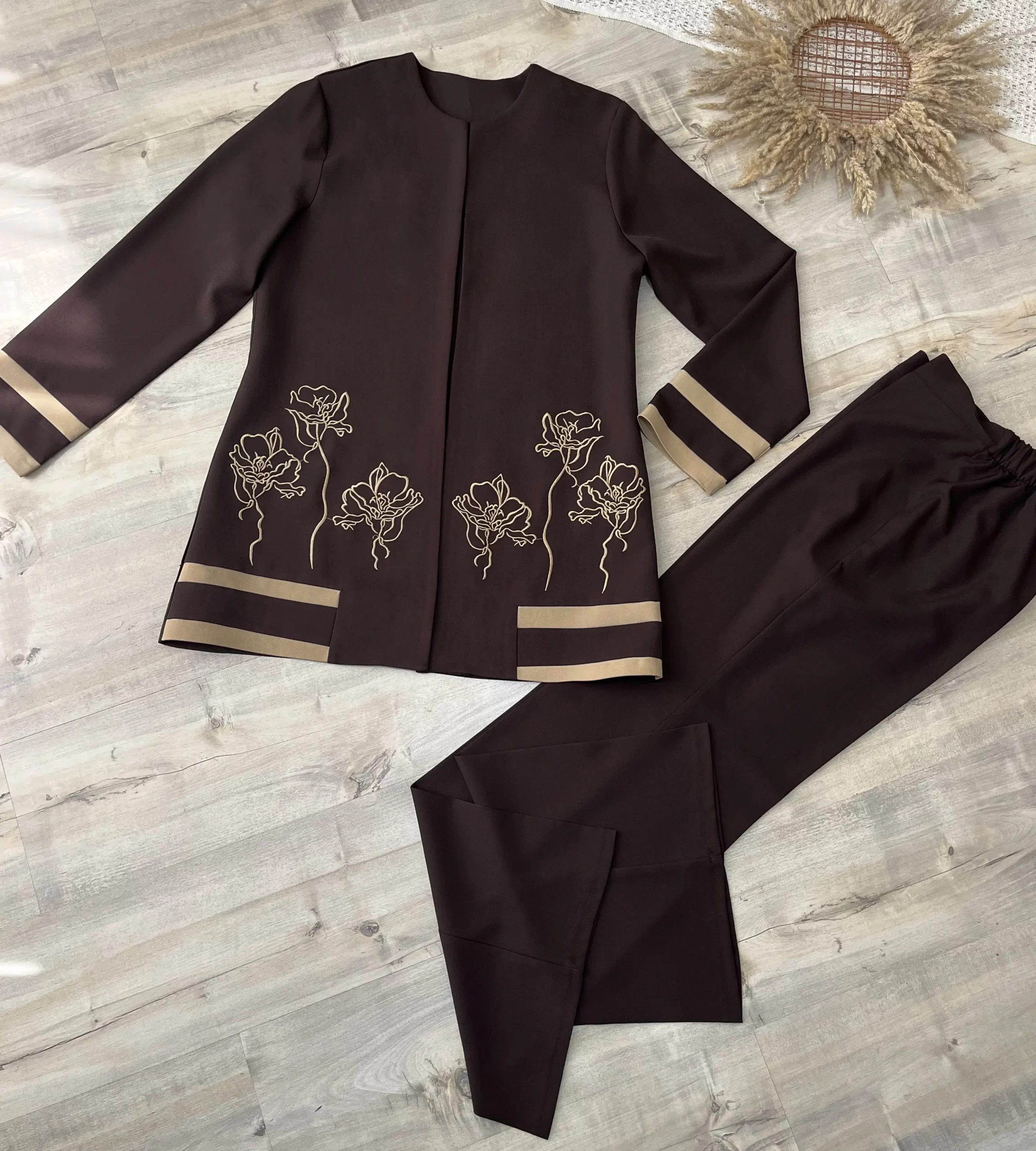 کت شلوار گلدوزی زنانه مدل رویا - Image 12